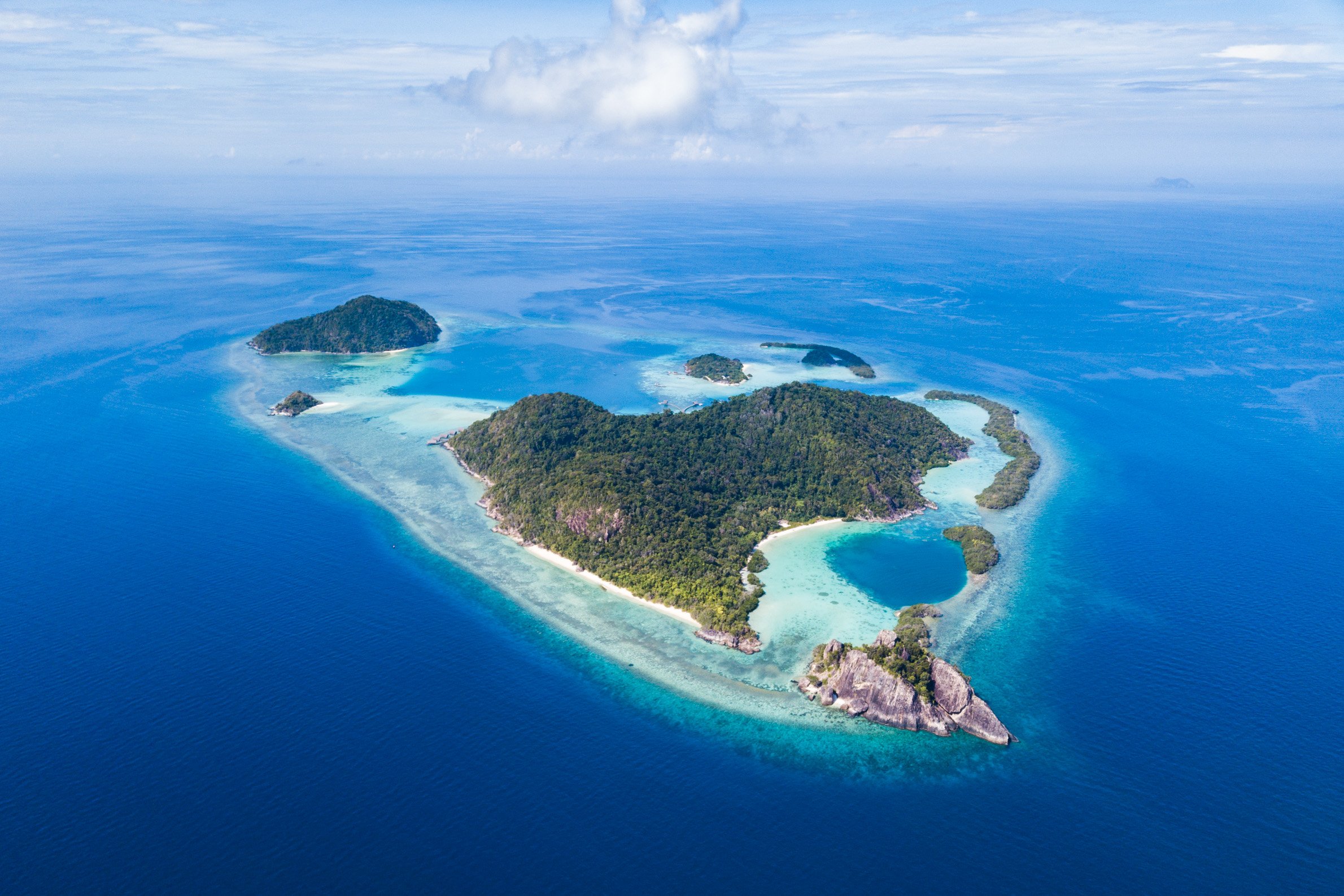 6_islands_from_seaplane