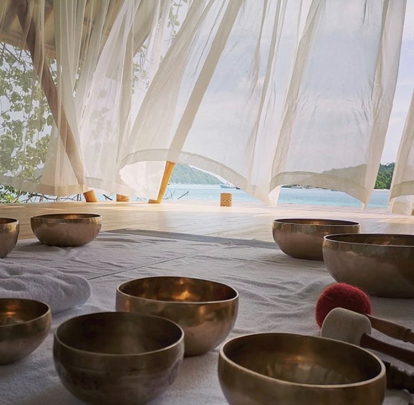 Singing Bowls at the wellbeing centre Aura